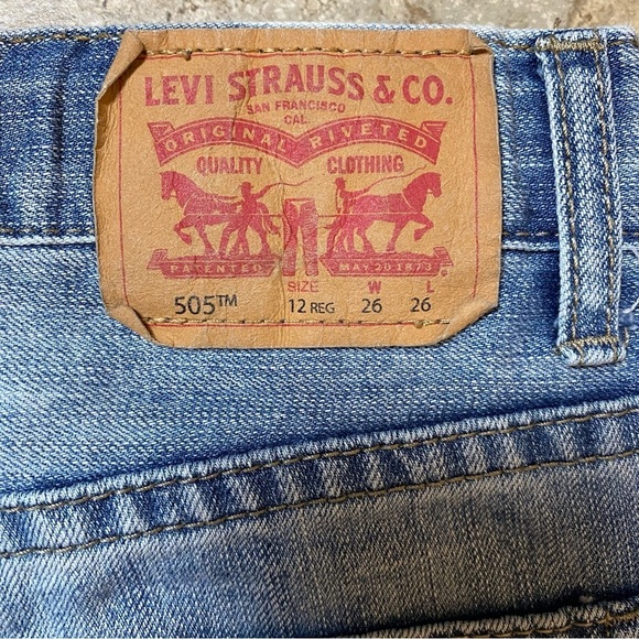 Levis 505 Jeans Boys 12 26x26 Blue Regular Fit Cotton Denim Adjustable Waist - Picture 6 of 16